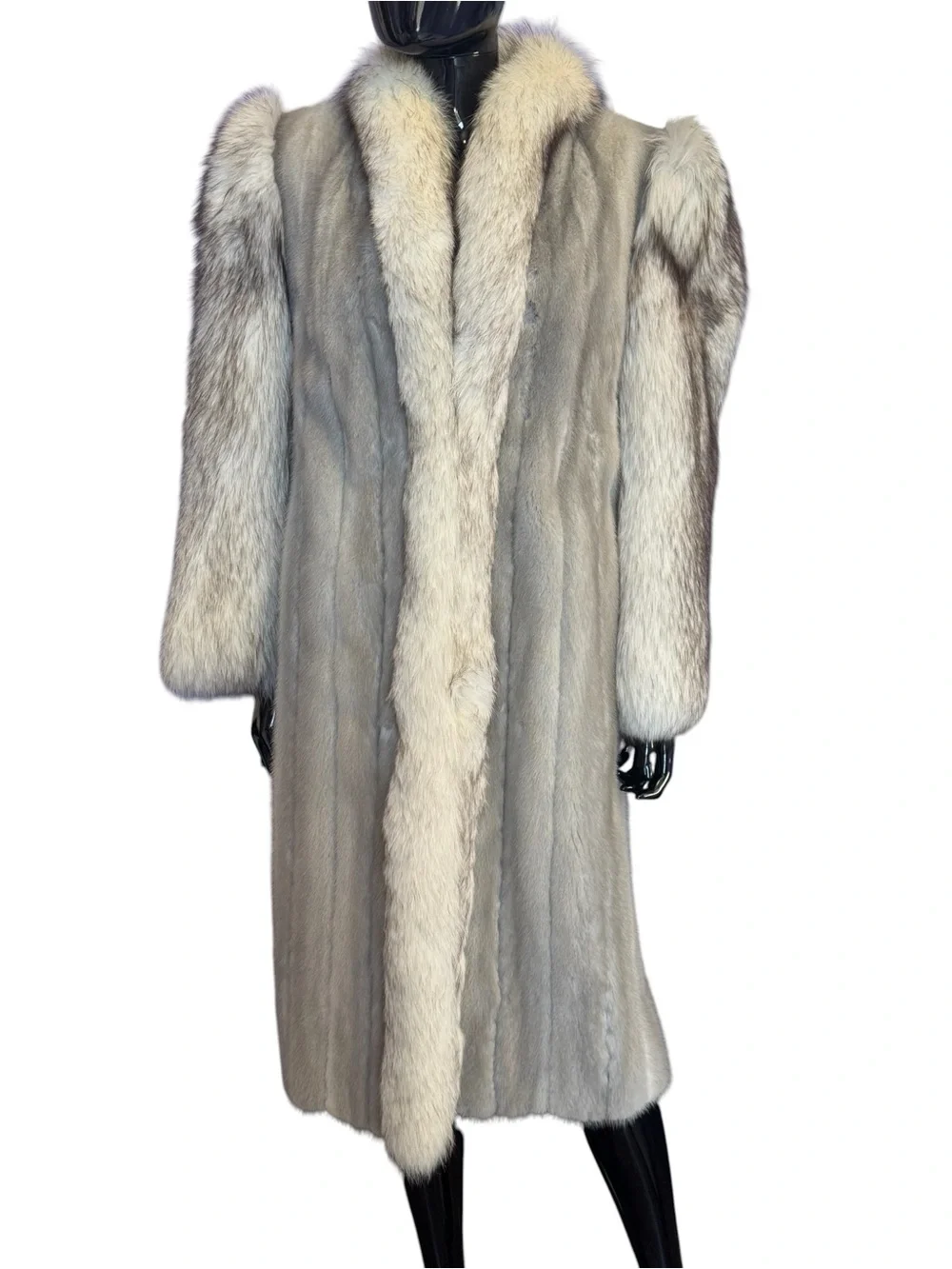 Luxury Women's Long silver sapphire blue fox Fur Coat - Light Gray - Picture 4 of 17